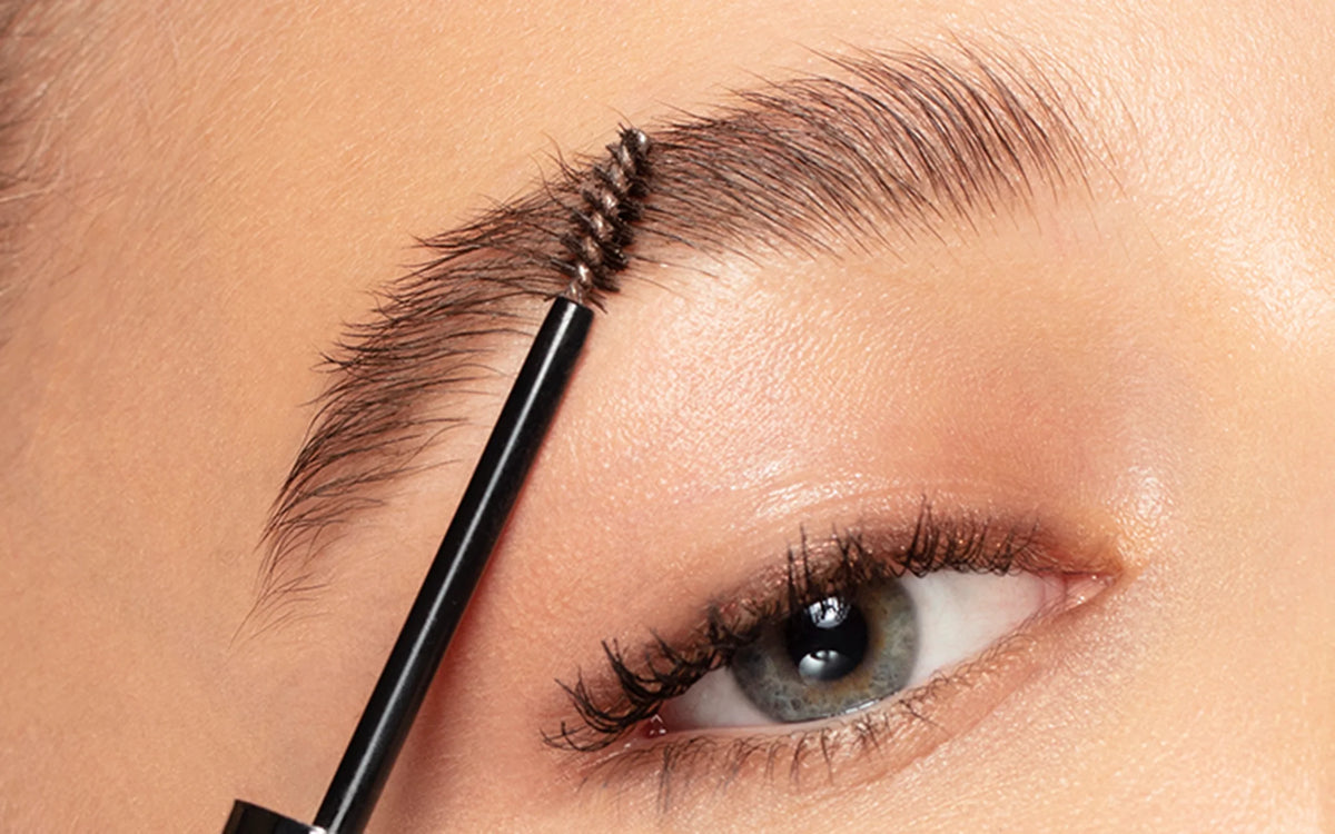 PUPA PLUMP & CARE EYEBROW GEL GEL SOPRACCIGLIA 002
